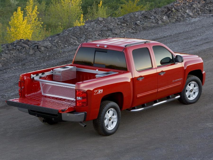  Chevrolet Silverado Z71 Crew Cab 2007 года  (фото 6 из 10)
